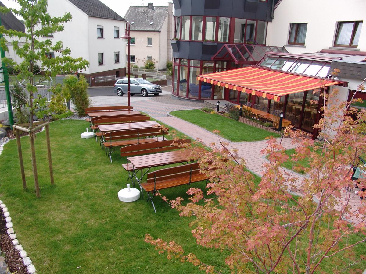 Landhotel Wolf-Mertes Sessenbach Екстер'єр фото